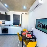 Paceville - 4a - Seaview 2br, Near & Bars *